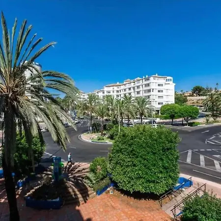 Beautiful 2 Bedrooms In Puerto Banus Apartment