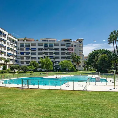 Beautiful 2 Bedrooms In Puerto Banus *
