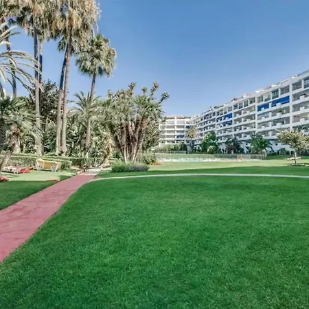 Beautiful 2 Bedrooms In Puerto Banus Marbella